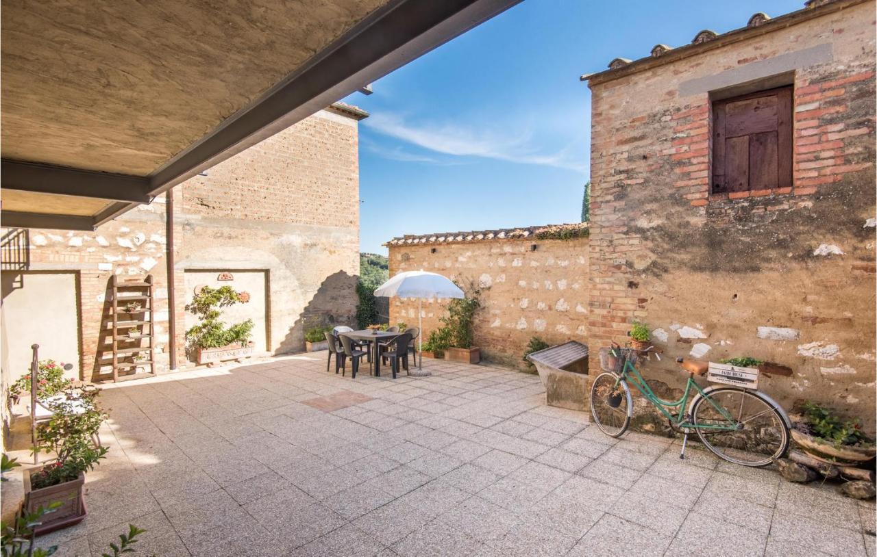 Gorgeous Home In Montalcino With Kitchen Exterior photo